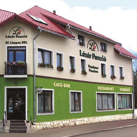 Lázár Pension&Restaurant Gheorgheni  Esterno foto