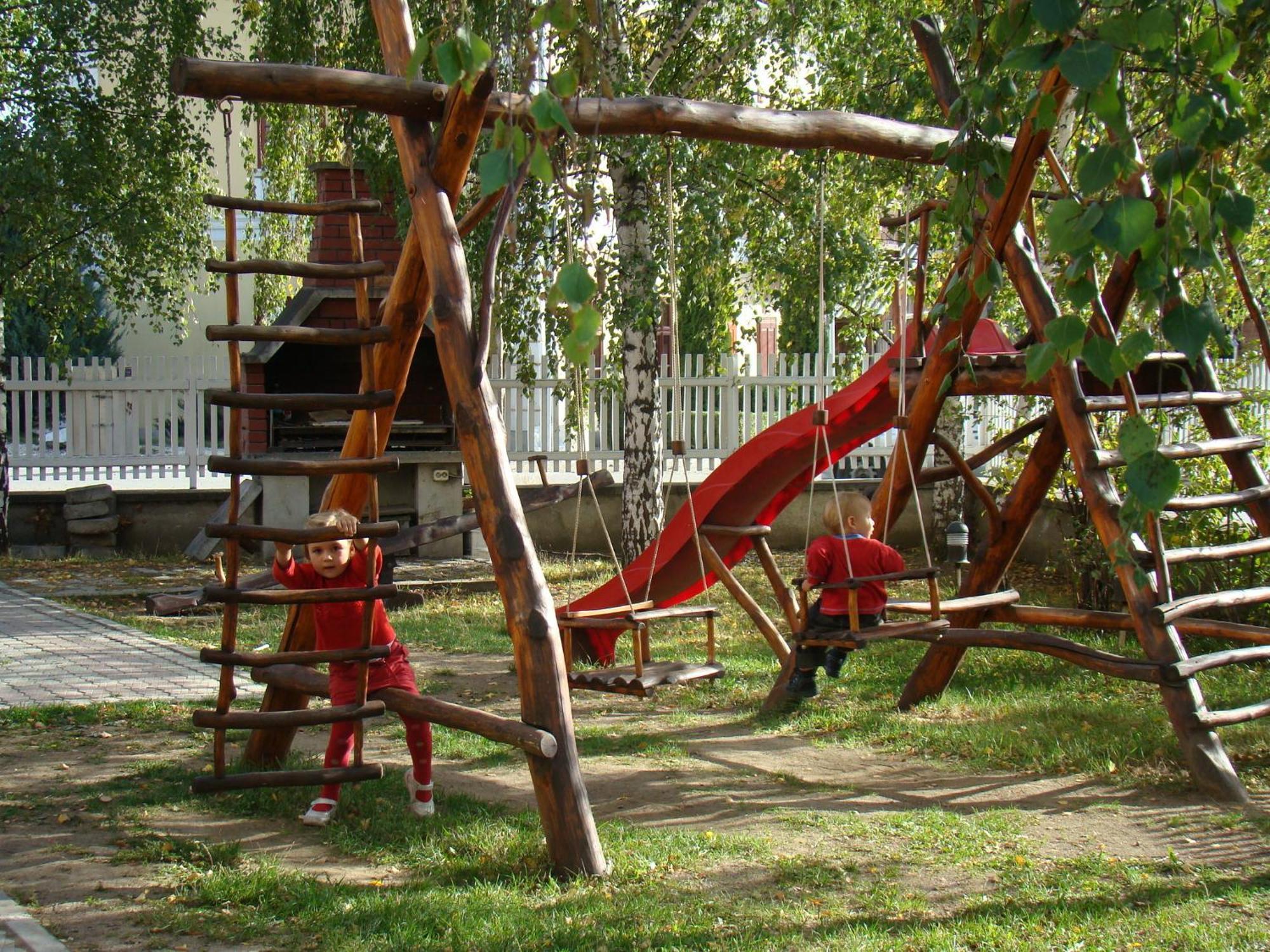Lázár Pension&Restaurant Gheorgheni  Esterno foto